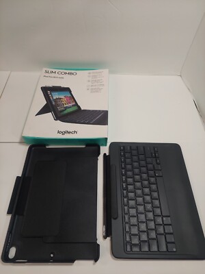 Logitech Slim Combo Case Bluetooth Backlit Keyboard for iPad Pro 10.5 Inch Used