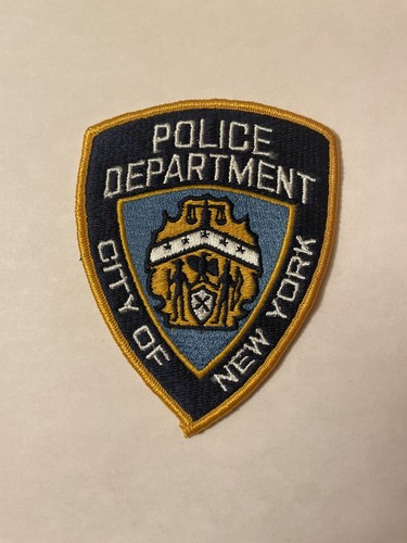 【超希少】NYPD/巡査 徽章&帽章（認証番号同） 超希少】NYPD/巡査 徽章&帽章（認証番号同）