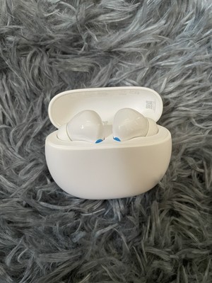 White Redmi Buds 4 Active