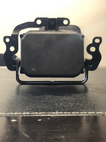 88210-47080 Toyota Sensor assy, millimeter wave radar