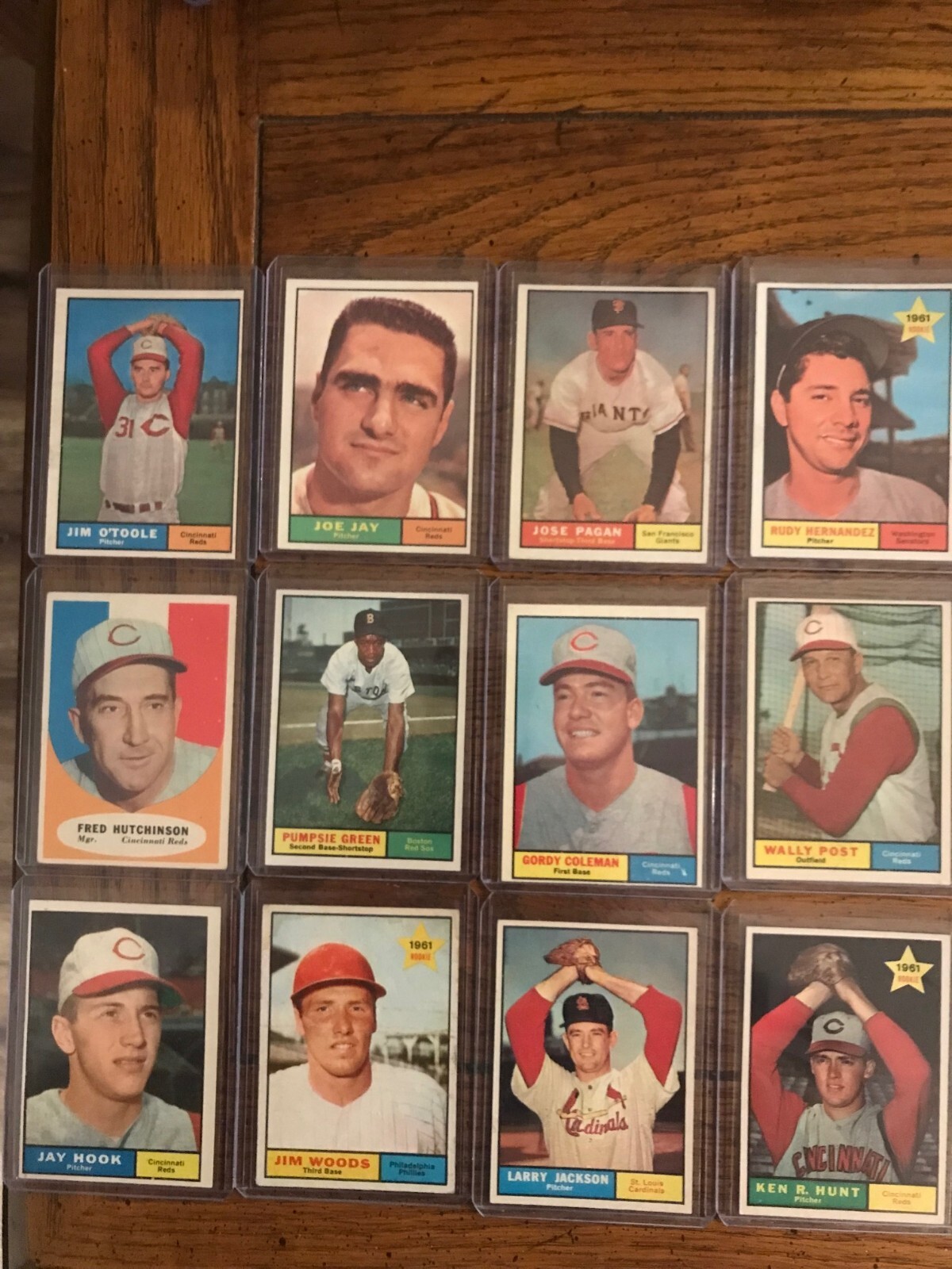 Rudy Hernandez 1961 Topps (Sale Is For Card In Title) (3274