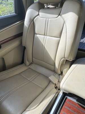 image 3 of interior