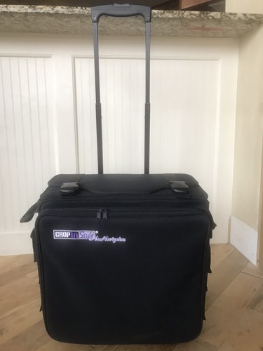 Crop In Style NaNavigator Rolling Tote Looks And Is In Great Shape Free Shipping