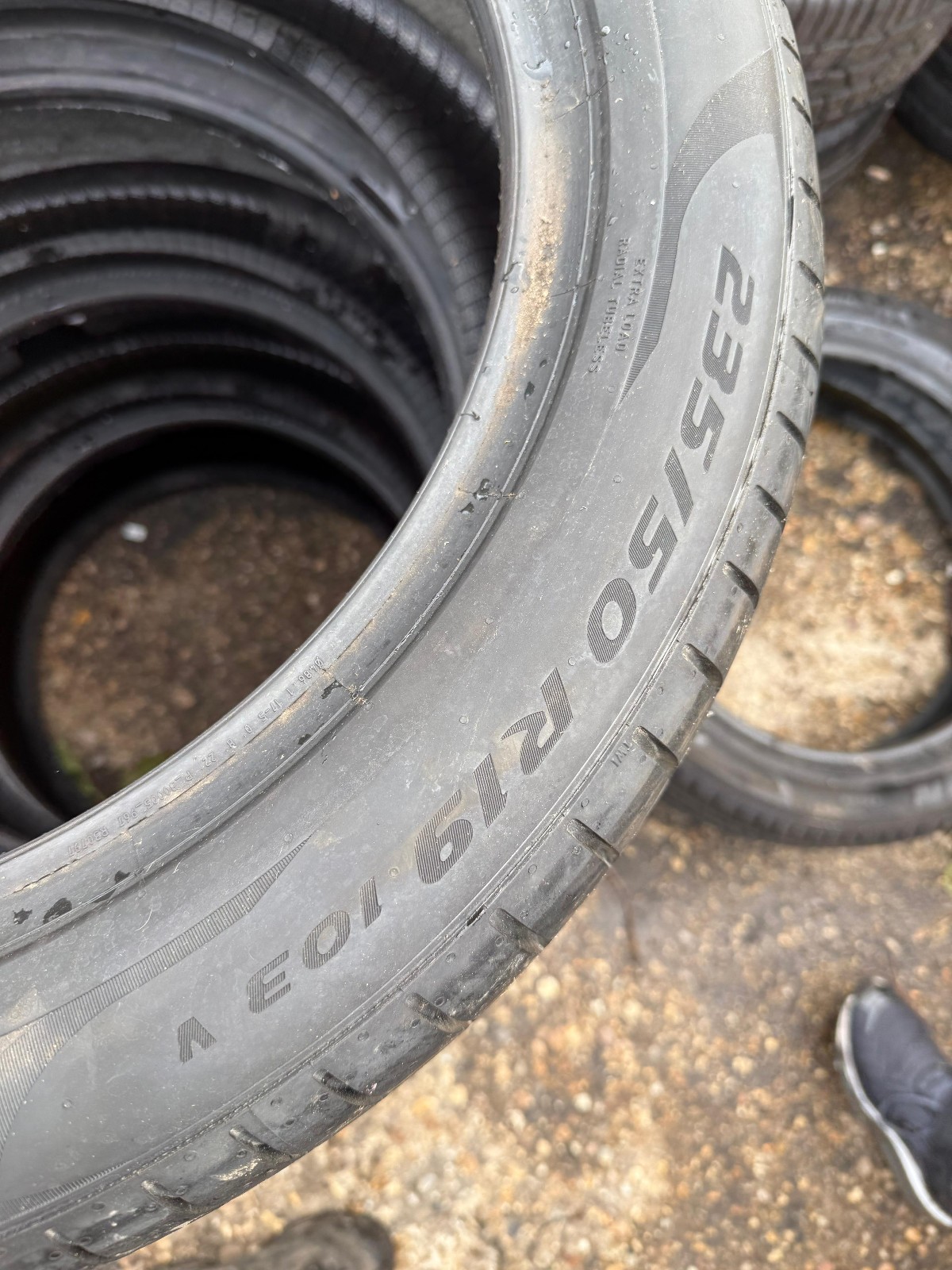 New 235 50 19 Pirelli, P Zero, VOL, PNCS, 103V, x1 Tyre (F1_tyres) YD147