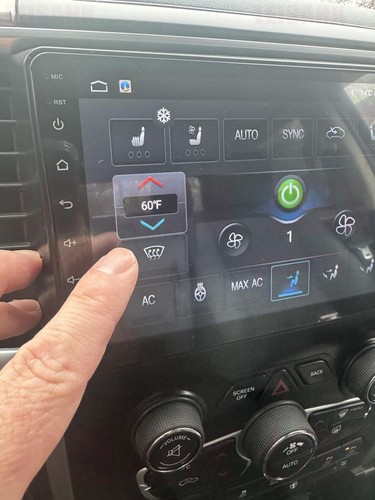 For Dodge RAM 1500 3500 2013-19 Apple CarPlay Android 13 GPS Nav Radio Head Unit