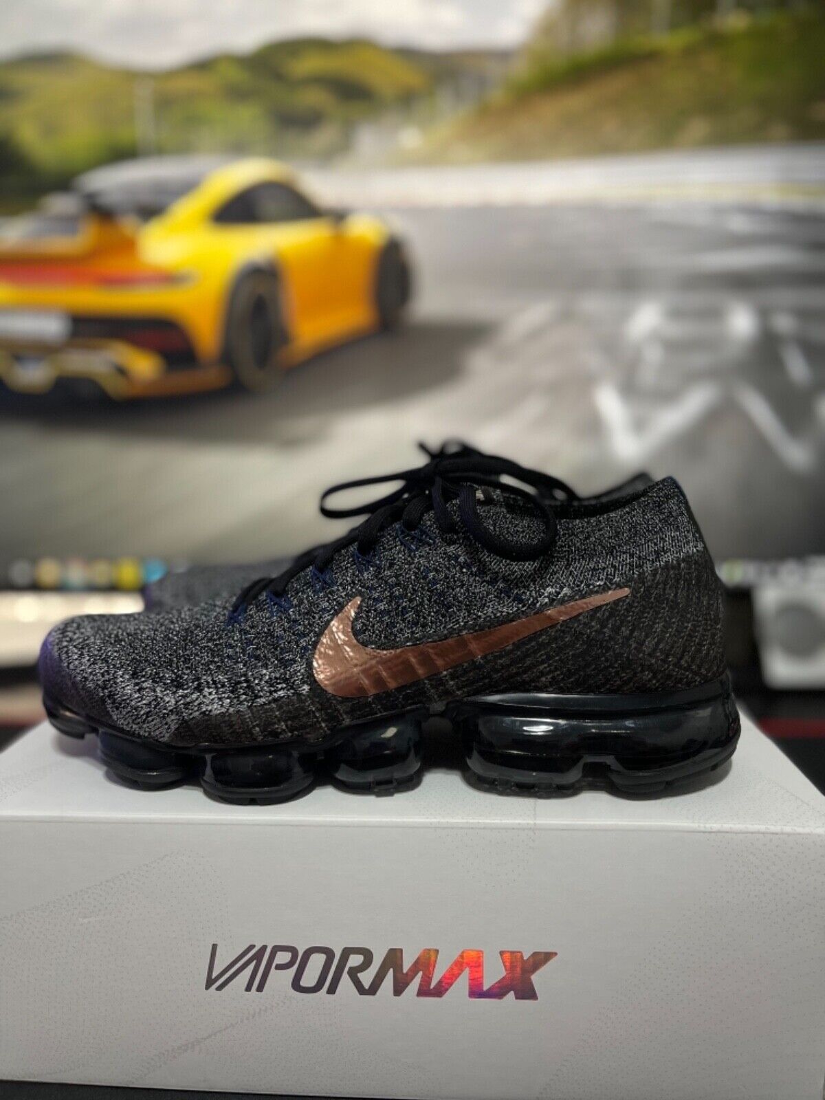 Nike Air VaporMax Explorer Dark 2017 849558-010 Size 10 | eBay Nike Air VaporMax Explorer Dark 2017 849558-010 Size 10 | eBay