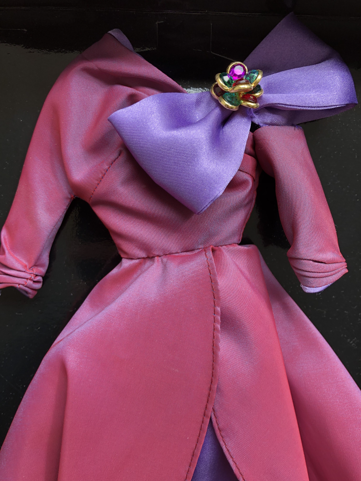 Ashton Drake Gene *Home for the Holidays* Costume Outfit, Orig Box, Never Used