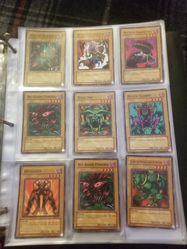 Yu-Gi-Oh Card Lot 470 cards 59 1st edition
