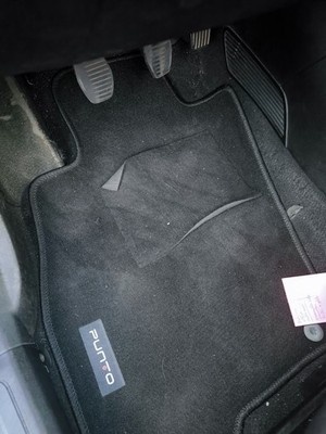 Foto dell'oggetto di un acquirente verificato