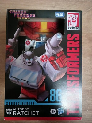 TRANSFORMERS STUDIO SERIES 86 RATCHET