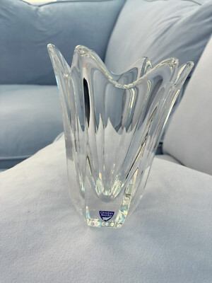 Orrefors Crystal Vase, 6 inch tall Belle 4540/21 Vase By Jan Johansson