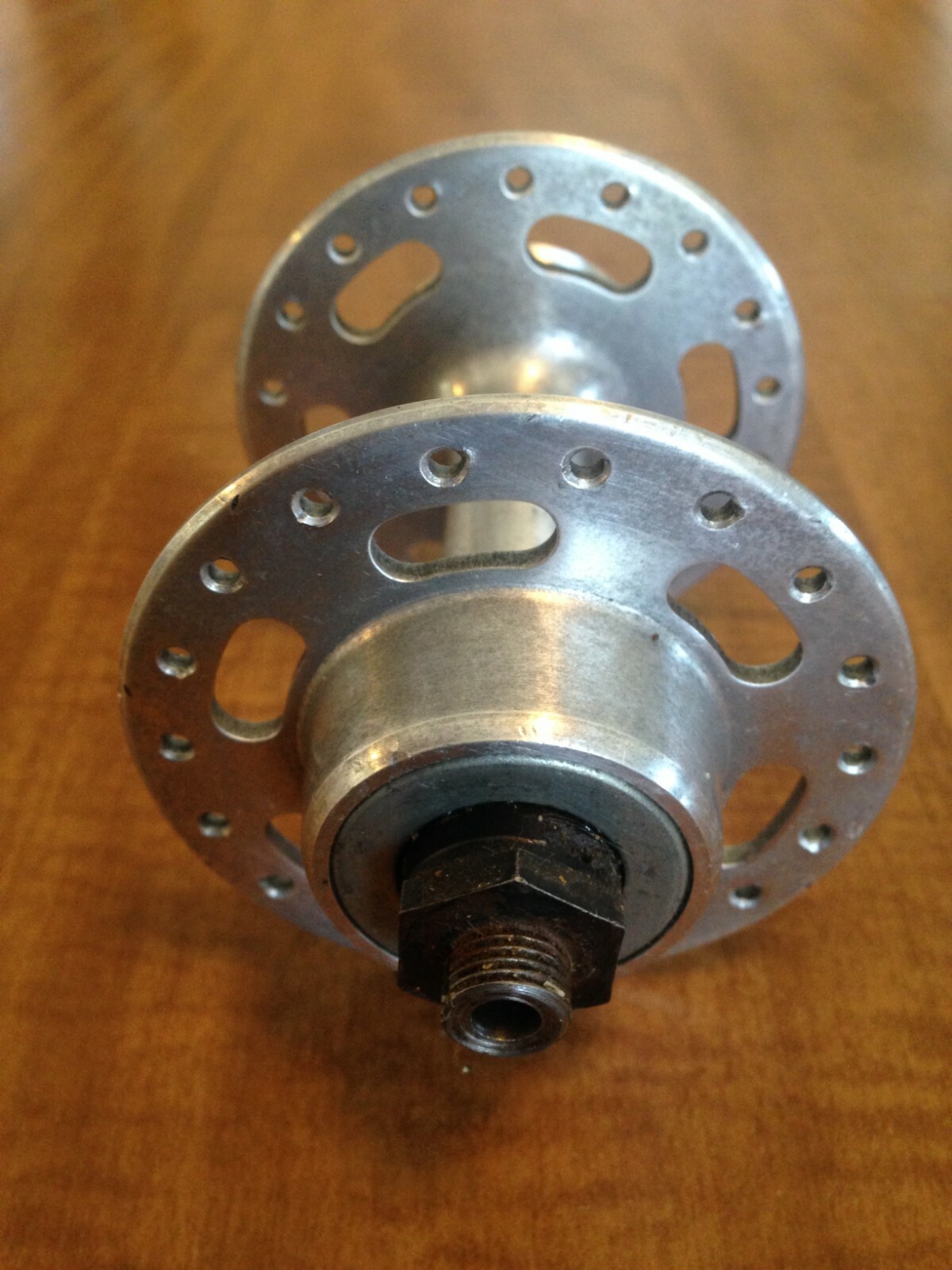 SCHWINN APPROVED 36 HOLE REAR  HUB AND AXLE - FREEWHEEL (1978) - FRANCE - BAG(7)