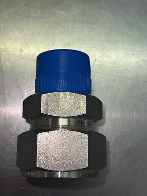 MALE CONNECTOR HAMLET 768L-SS 1'' OD TUBE X 3/4 NPT 316S/S INSTRUMENT FITTING