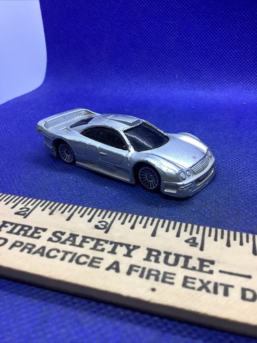 Maisto ベンツ 1/18 Mercedes CLK-GTR シルバー 模型 Amazon | □ Maistoマイスト GT Racing 1/18 Mercedes-Benz CLK