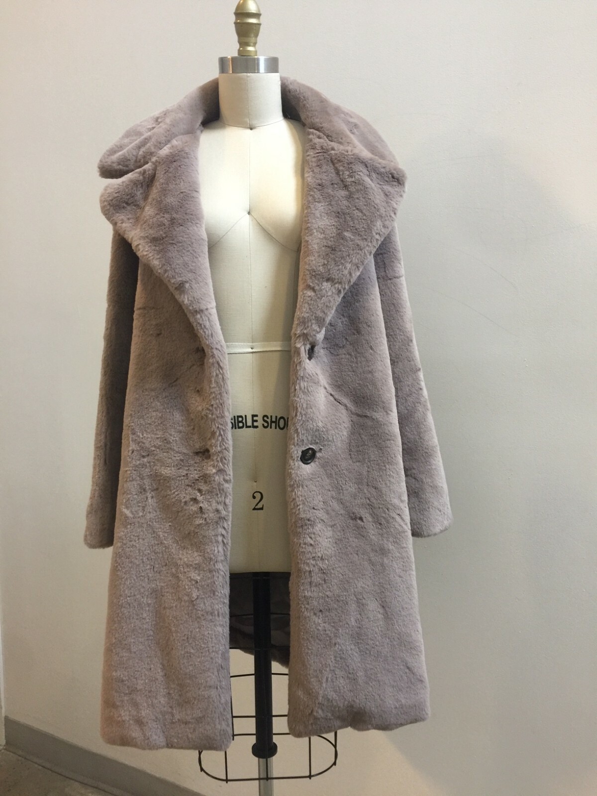 thetoe(トゥー)Christmas Fur Coat Mサイズ Red Cashmere Wool Coat with Fox Collar & Trim | SKANDINAVIK FUR