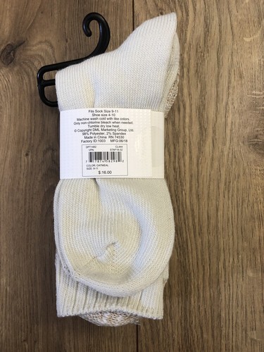 NWT Keep Your Socks On! 2 Pair Boot Sock Crew Womens Sock Sz 9-11 Shoe Sz 4-10