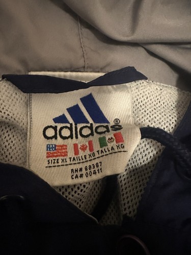 Adidas Track Jacket. Blue Size Extra Large  RN# 88387 CA# 00411. Windbreaker