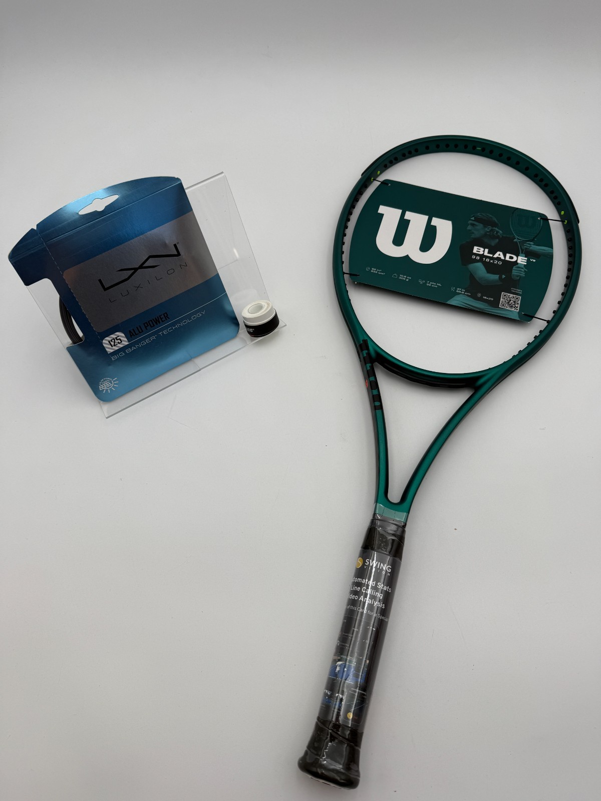 2024-25' Wilson Blade 98 V9 18x20 4-1/4 (New Condition