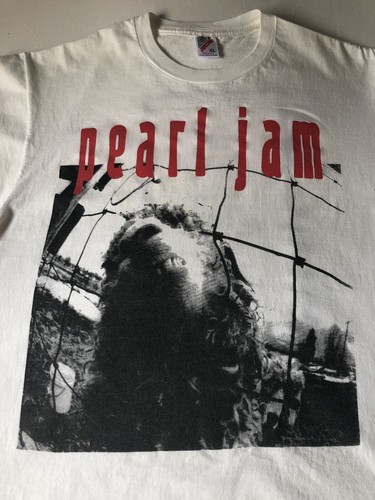 Vintage Pearl Jam Vs. Cover In Front And Bite This Swallow In The