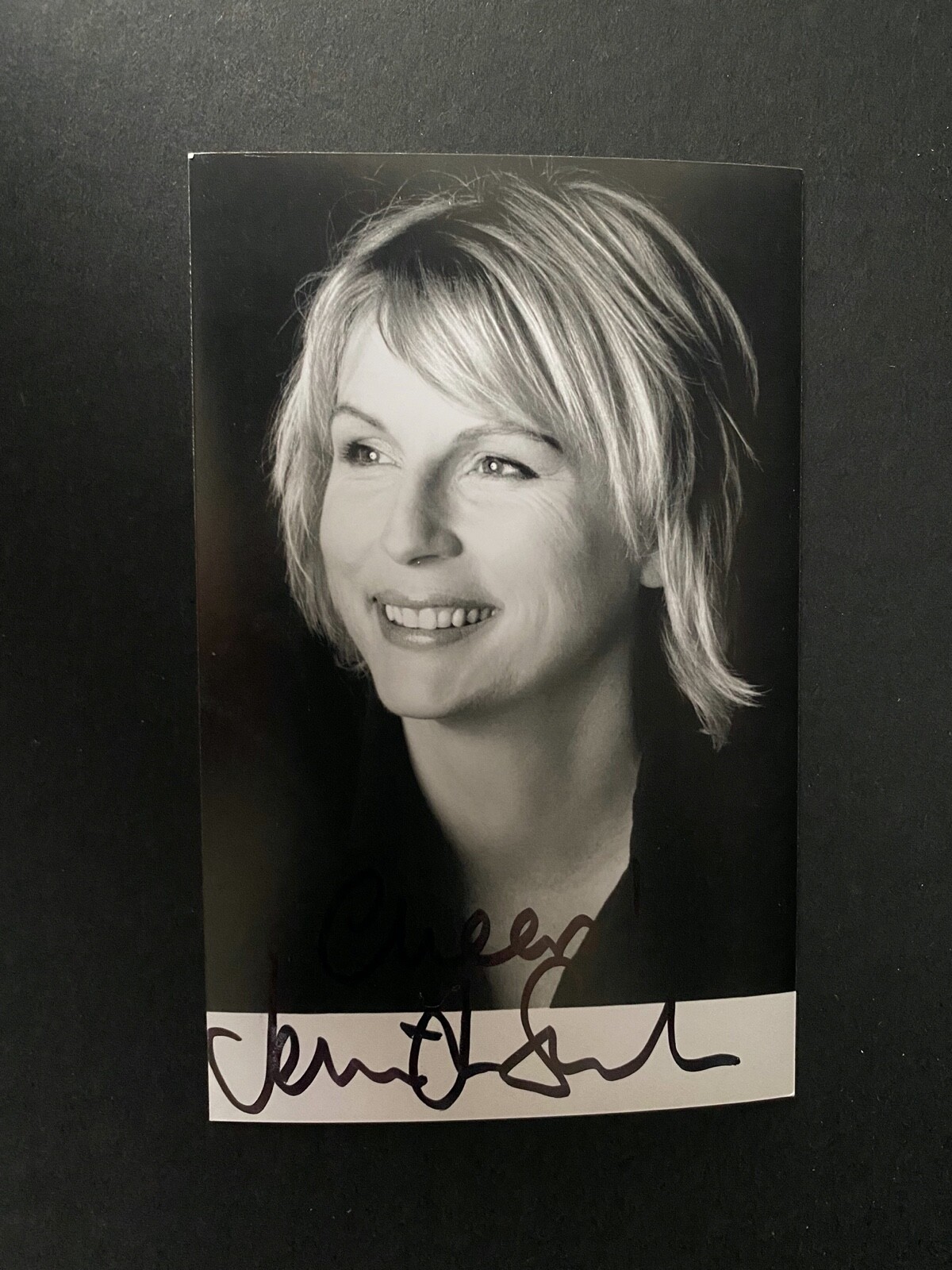 JENNIFER SAUNDERS - GREAT BRITISH COMEDY ACTRESS - SUPERB SIGNED PHOTO
