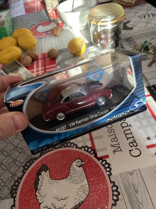 45107  Vw Karman Ghia Coupe 1966      1/43 