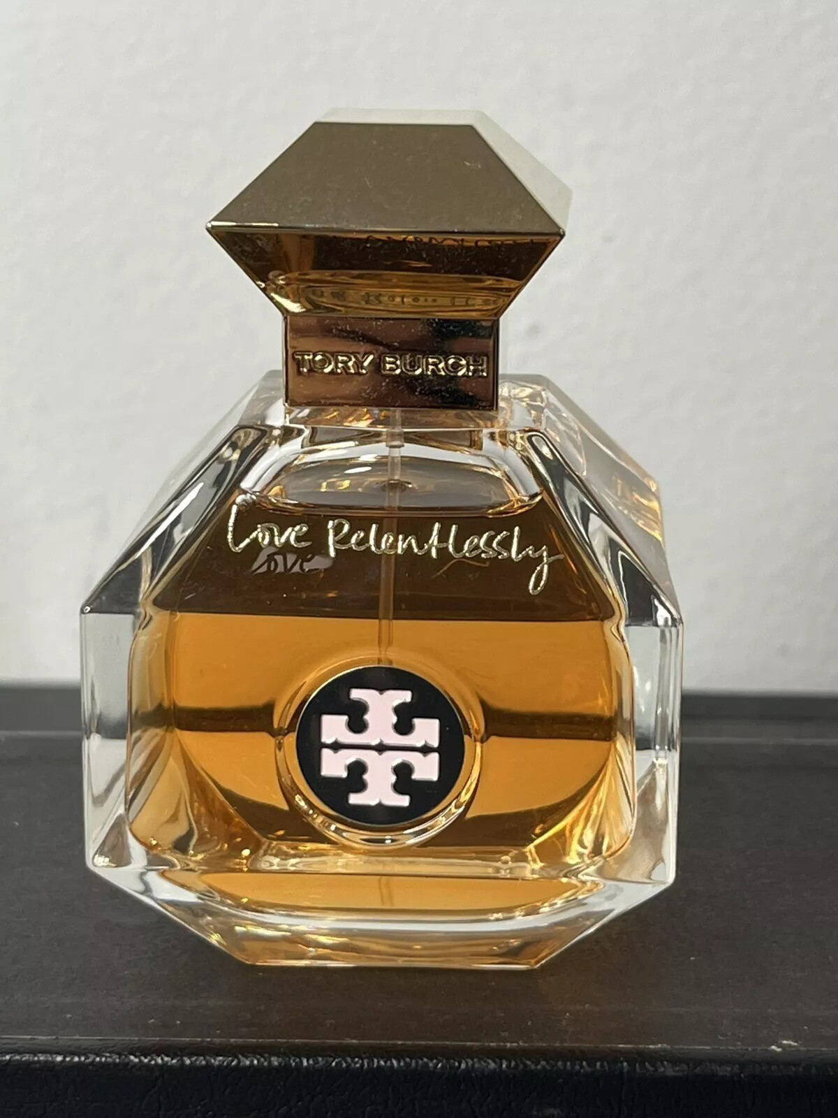 トリ-バ-チ　TORY BURCH　love relentlessly 香水 Amazon.com : Tory Burch Love Relentlessly 3.4 Oz Eau De