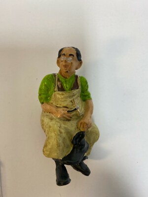 Just Plain Folk # 0334 G Scale Train Figure Cobbler Fixing Shoe  NEW