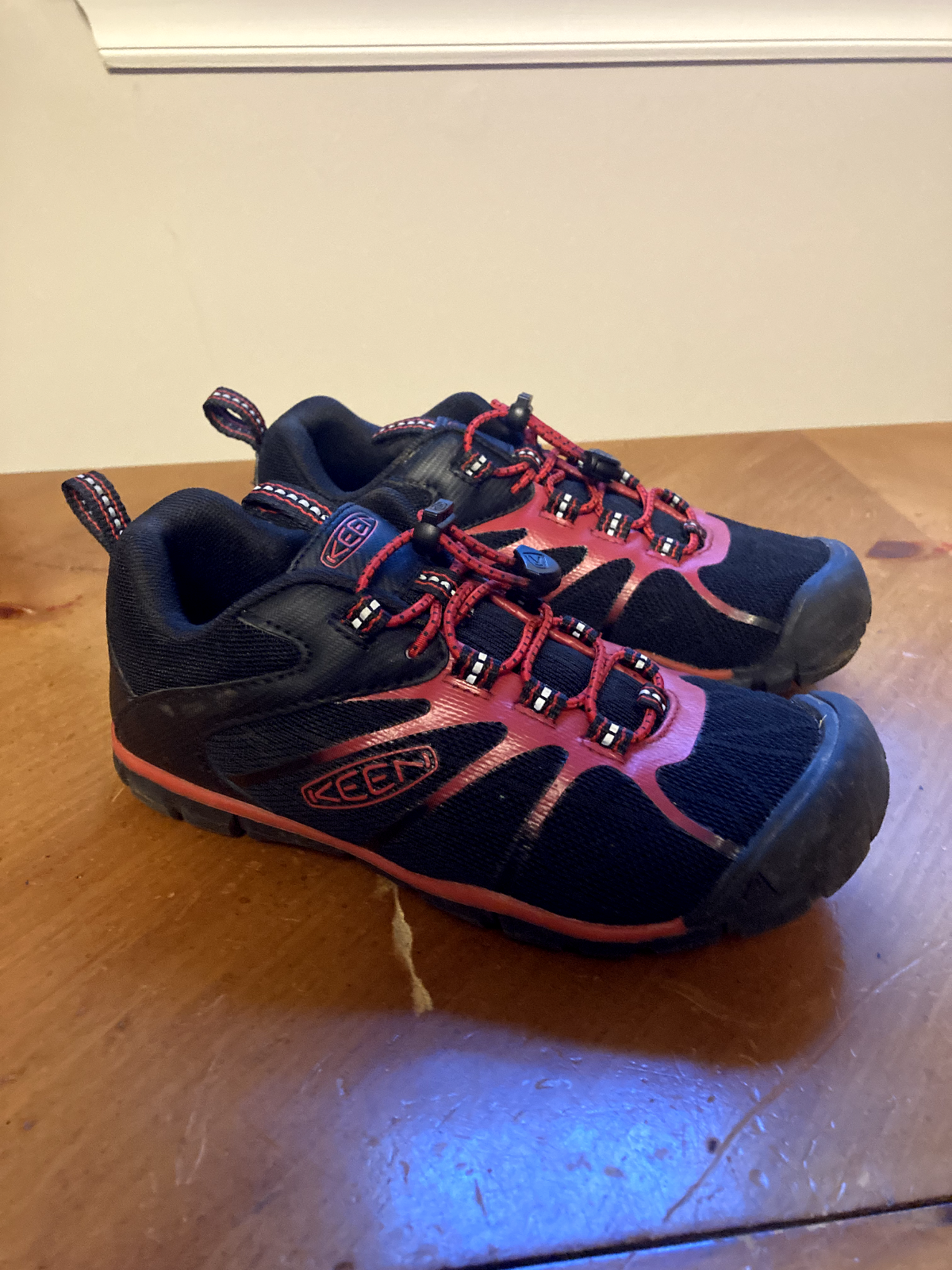 Keen Chandler 2 Cnx Lace Up Youth Boys Size 1 Black Casual Shoes 1026493