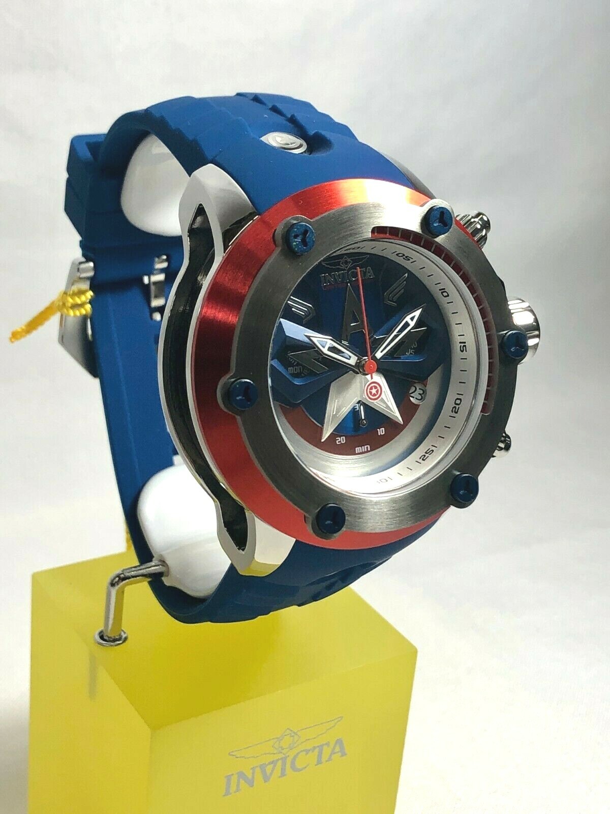 Pre-owned Invicta 28420 Marvel Capt America Le/3k Men's 52mm Subaqua Strap Watch