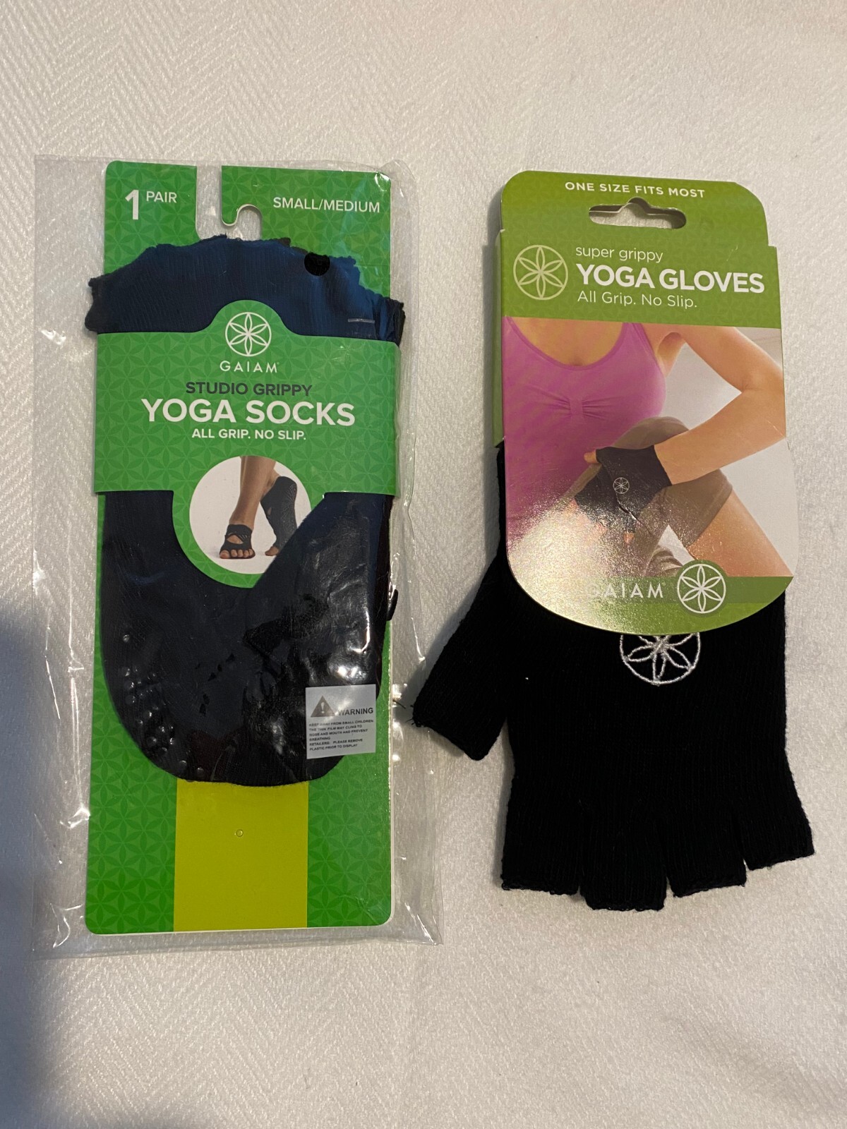 S And Super Grippy Yoga Gloves