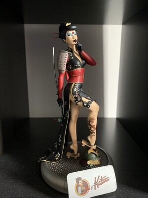 DC Comics Bombshells Katana Statue Limited Edition 1614/5000