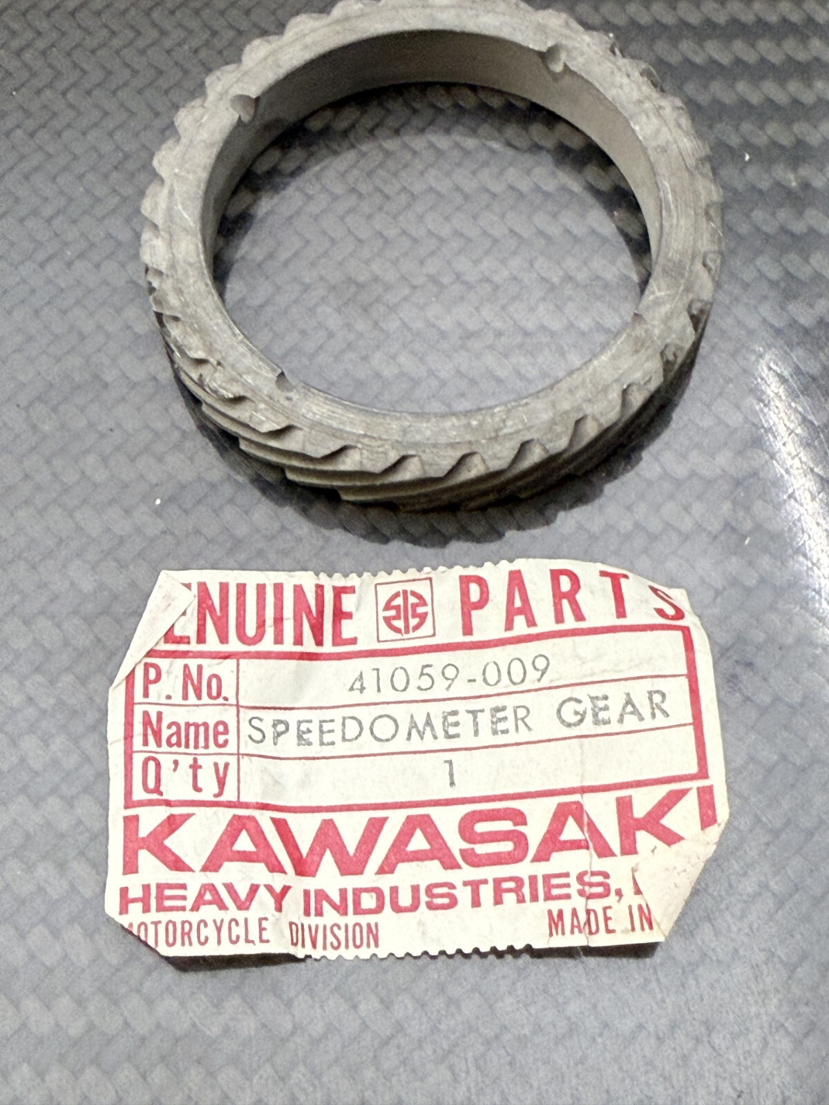 NOS Kawasaki 1966-1977 A1 A7 S1 S2 Speedometer Gear 41059