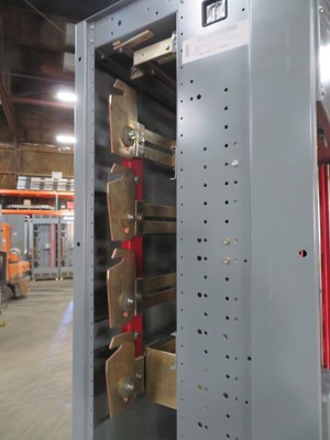 Square D 800A QED Power Style Switchboard I-Line Breaker Panel 480V 3PH 4W Grd