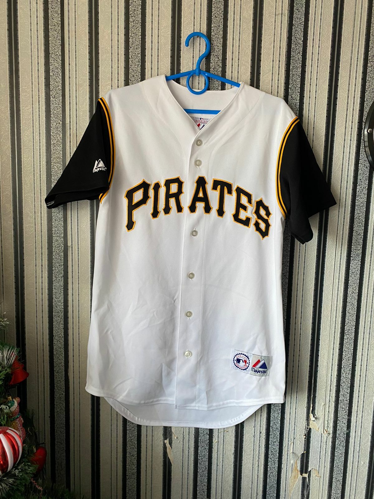 Pittsburgh Pirates Majestic ユニフォーム M/M Men's Pittsburgh Pirates Majestic Alternate Gold Flex Base