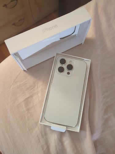 iPhone 15 Pro 128GB 白 Amazon.com: Apple iPhone 15 Pro, 128GB, White Titanium