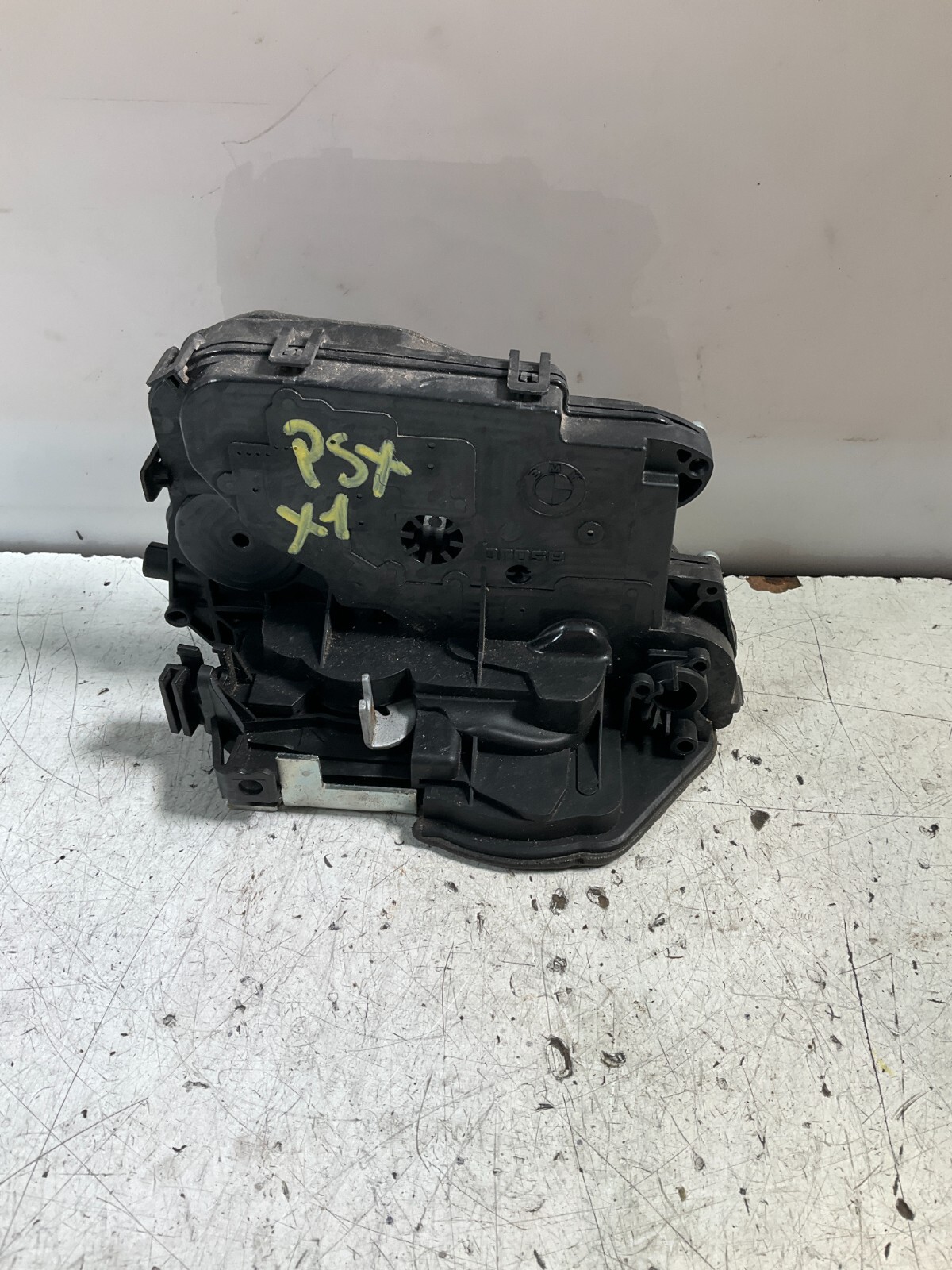 Serratura posteriore sinistra BMW 7229459