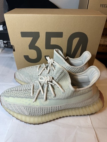 希少　Citrin Reflective YEEZY BOOST 350 V2 adidas Yeezy Boost 350 V2 Citrin (Reflective) Men's - FW5318