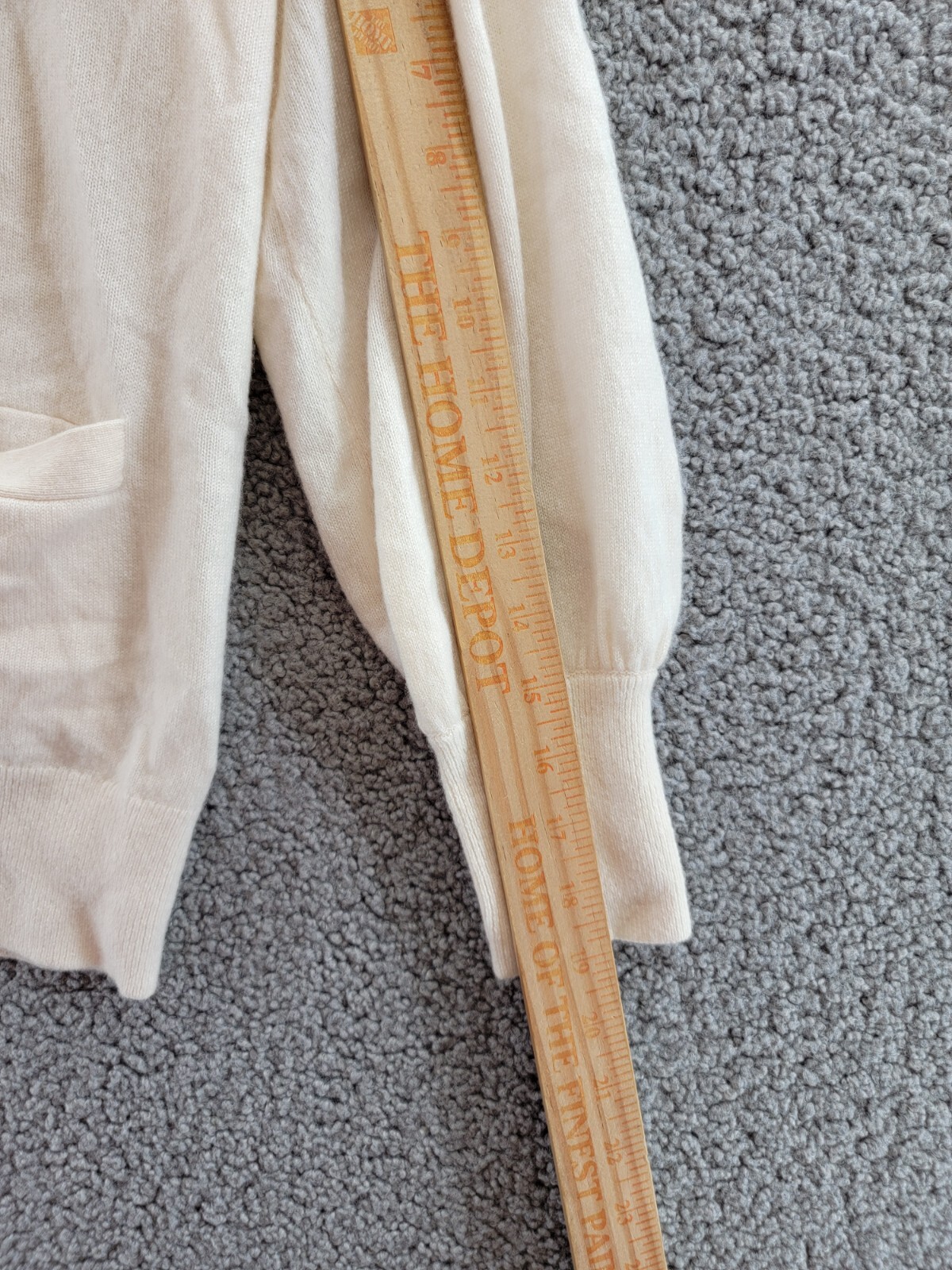 LAUREN RALPH LAUREN Cashmere V-Neck Cardigan Sweater Women's S Winter Cream L/S~ - Picture 6 of 12
