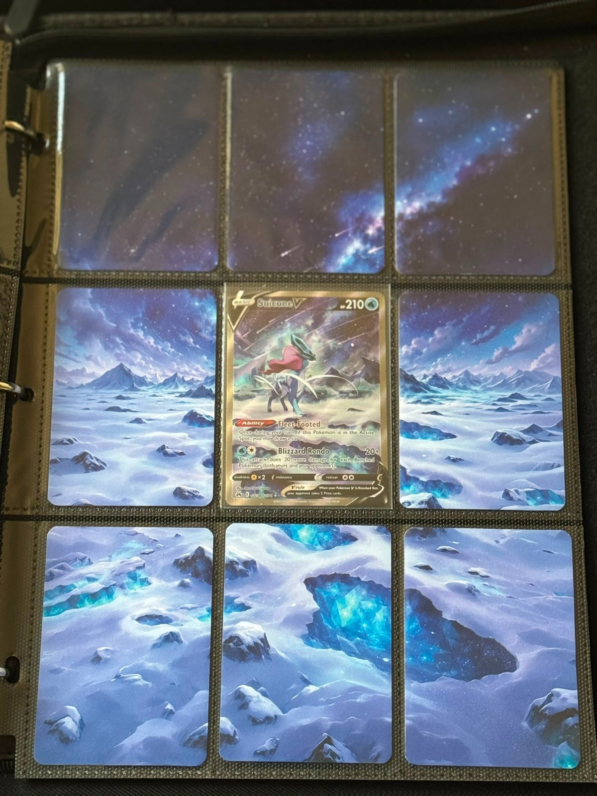Pokémon Suicune V GG38/GG70 Extended Art Binder Insert | 3x3 9-Pocket