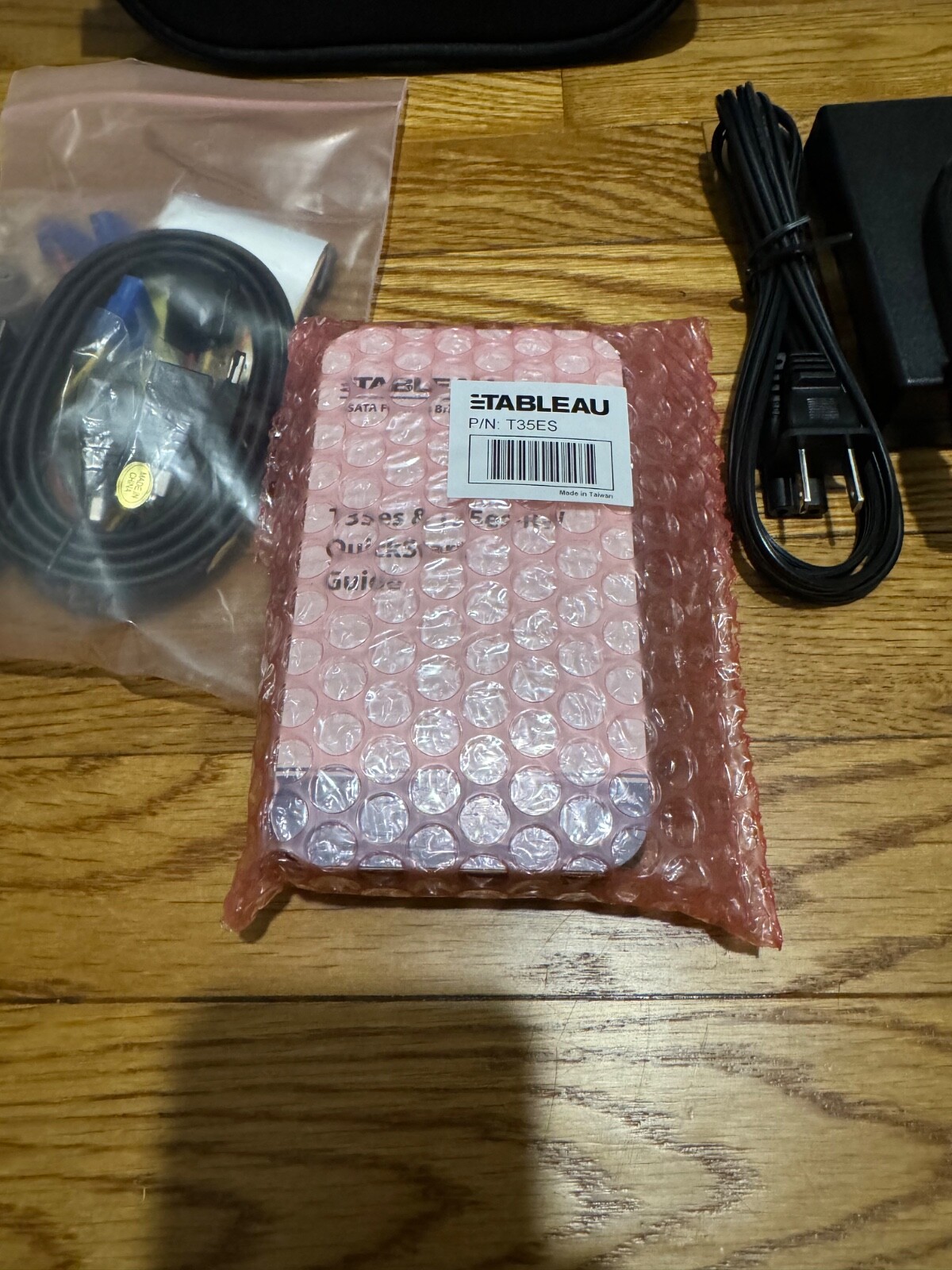 Tableau eSata  Forensic Bridge T35es Unit and Quickstart Guide