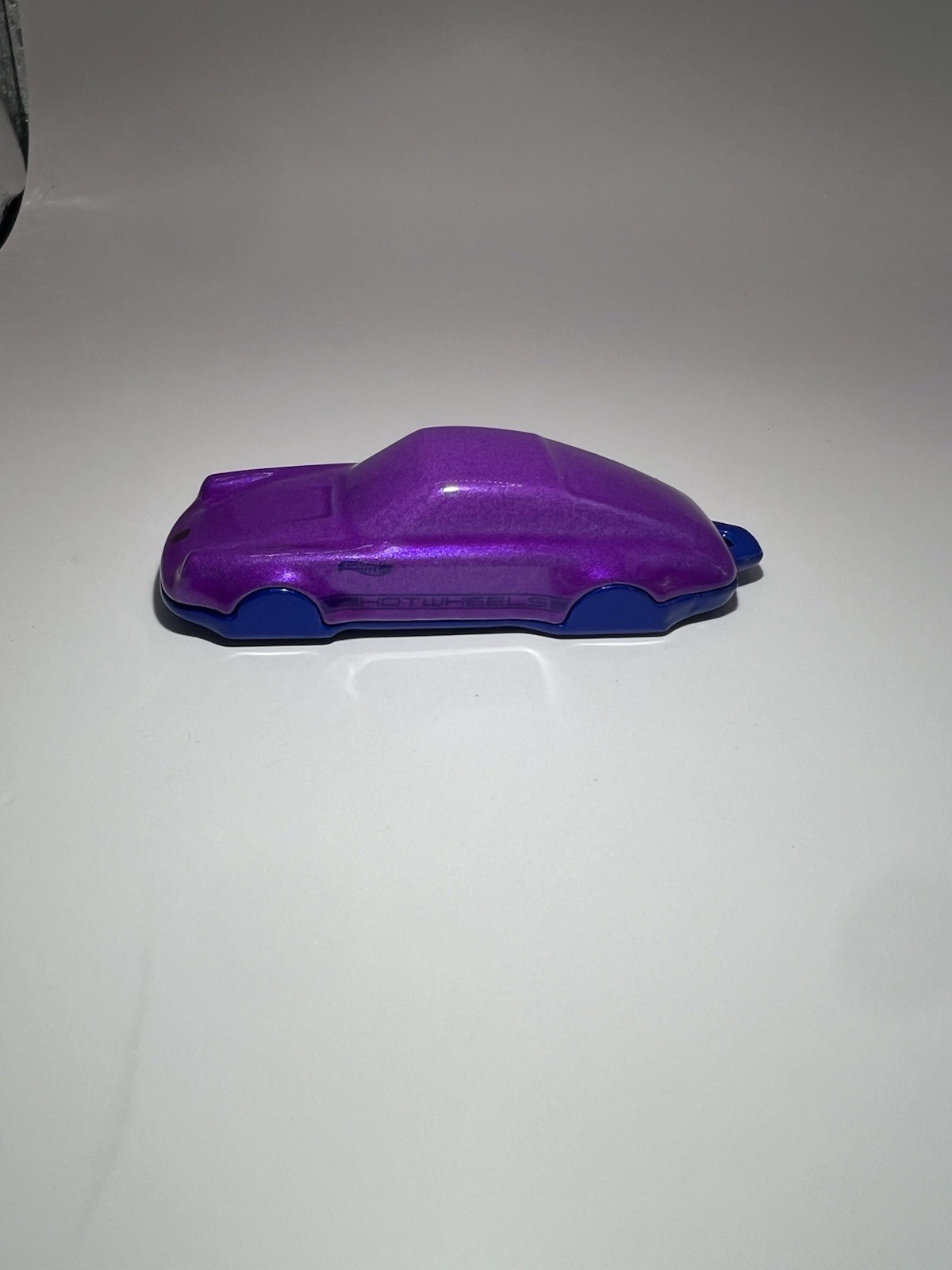2025 Porsche 911 Carrera Hot Wheels Model Keychain Clip Custom Paint