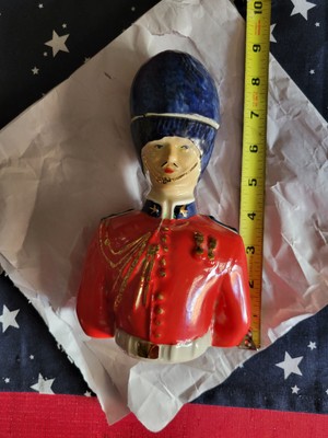 Collectible Royal Regiment Grenadier Cologne Decanter Mens Max Factor 8x5'' GUC