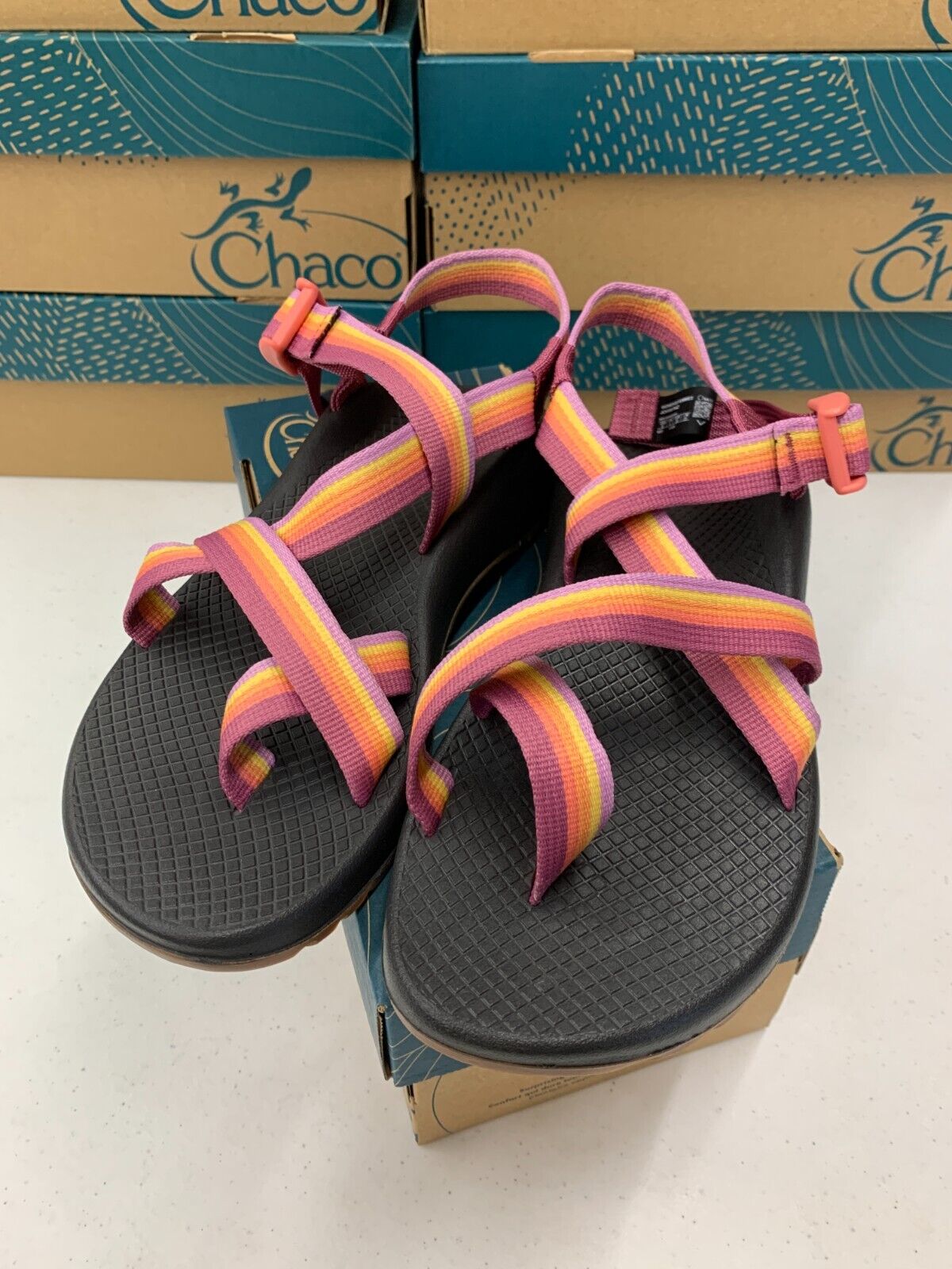 Chaco Z/2 Adjustable Strap Classic Sandal Women's 8 9 10 Chaco Z/2 Adjustable Strap Classic Sandal Women's 8 9 10