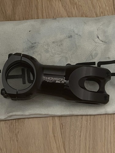 Thomson X4 ステム80mm 31.8 Amazon | THOMSON(トムソン) MTB STEM X4 31.8 80mm 10°BLACK