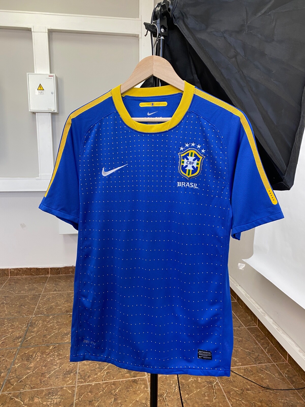 🇧🇷 Nike Brazil 2010 Soccer Jersey Blokecore Rare Retro Y2K