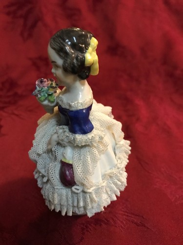 Aelteste Volkstedter Porcelain Lace Figurine Girl With Bouquet