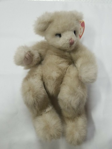 Rare Ty Cuzzy the Bear Style 5203 Designed by Sally Winey Rare Ty Cuzzy the Bear Style 5203 Designed by Sally Winey