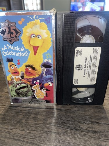 カウントダウン　VHS　字幕版 Amazon.co.jp: ミートマーケット ゾンビ撃滅作戦【字幕版】 [VHS