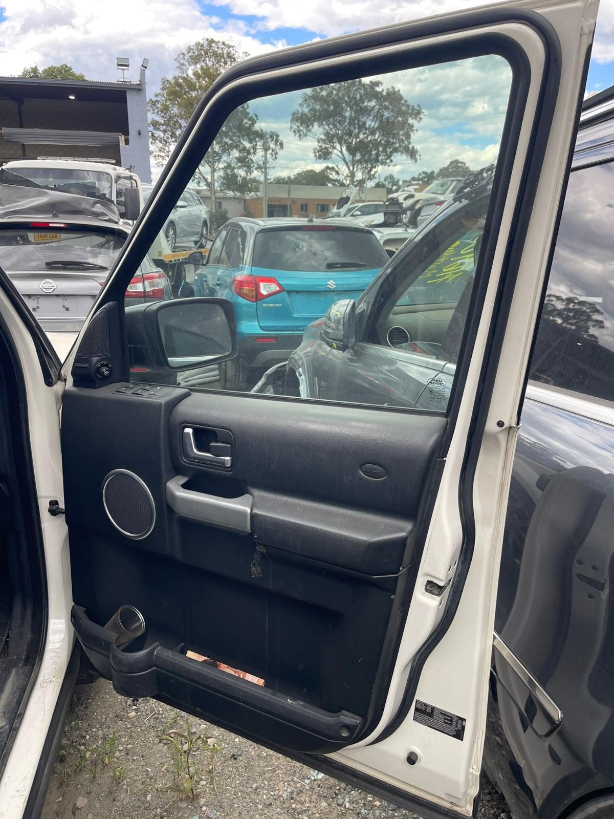 LANDROVER DISCOVERY 03/2005-09/2009 RIGHT REAR WINDOW REG/MOTOR L319 - thumbnail 10