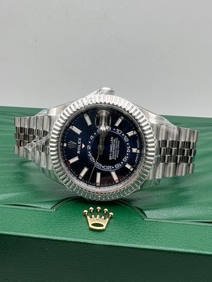 Pre-owned Rolex 2023  Sky-dweller 42mm 336934 Blue Dial Jubilee Steel Box Papers